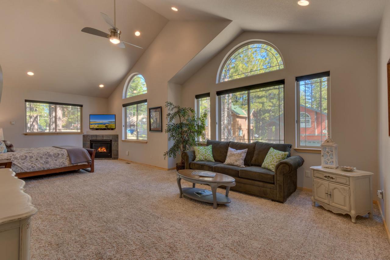 Sugar Pine Lodge - Four Bedroom Home South Lake Tahoe Exterior foto